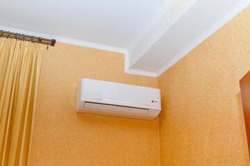 Фото номера Бюджетный двухместный номер с 2 отдельными кроватями Отель Отель Корона г. Борисполь 4